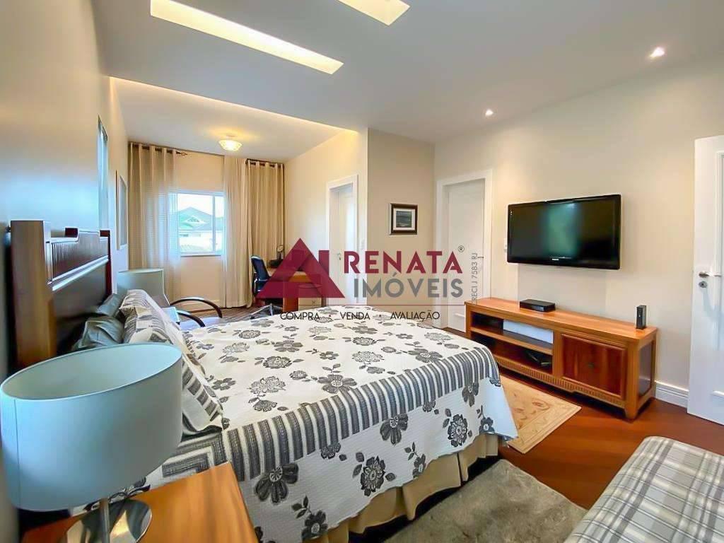 QUARTO 5 - SU�TE 3 - MASTER