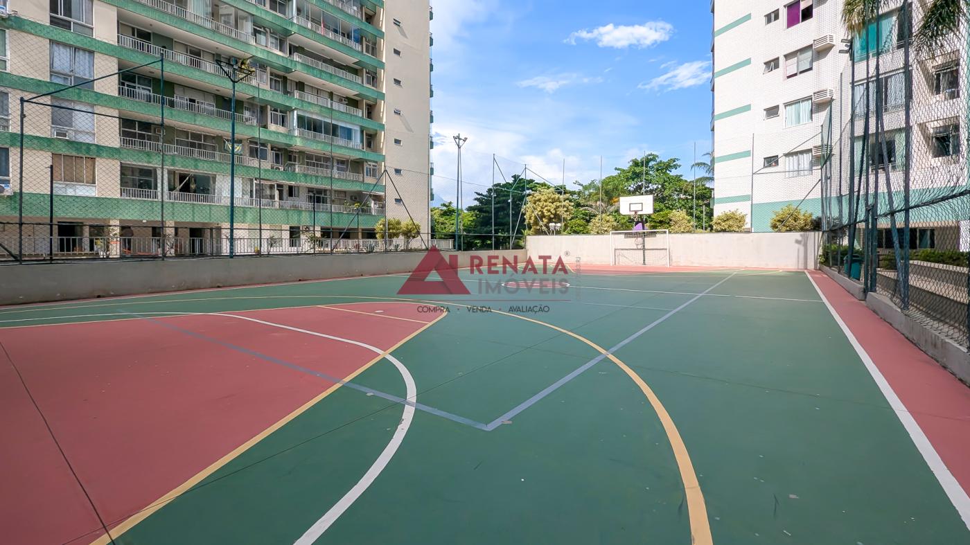 QUADRA POLIESPORTIVA