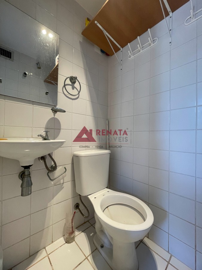 Banheiro de serviço