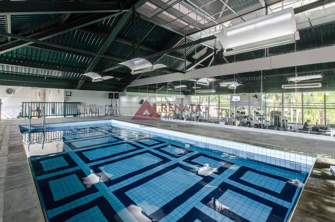 PISCINA COBERTA