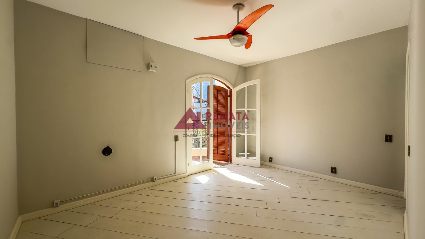 QUARTO 5 - SU�TE 2